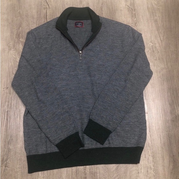 UNTUCKit Gray and green Zip Up Sweater
